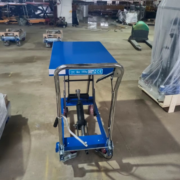 China manufacturer mobile lift tables